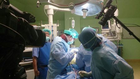 Intra SPINE Live Surgery